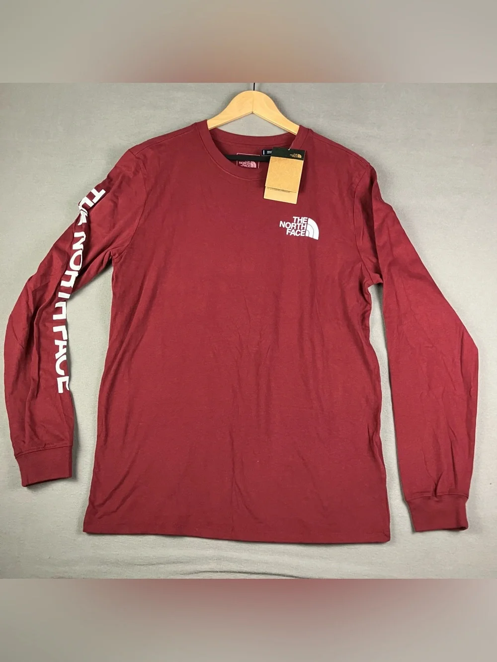 The North Face Men’s Size M Long Sleeve Shirt Sleeve Hit Logo Cordovan NWT/D